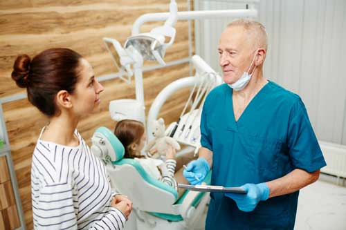 Naples Dentists 2 advice of dentist at family dentistry naples your dentist in Naples FL mobile
